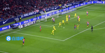 带领皇马五夺欧冠，被誉为典礼中场的三人，后来