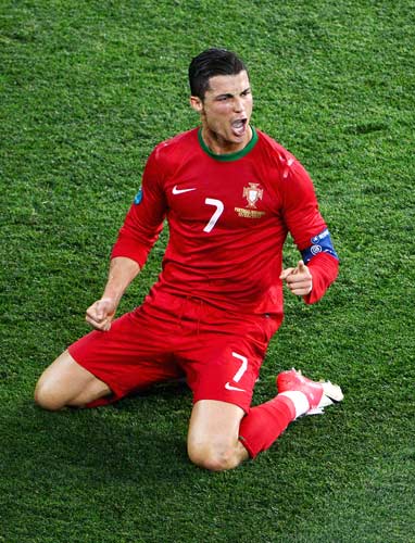 周六016 德甲第18轮冲欧卡位战：主场龙6连胜VS残阵药厂 霍芬海姆剑指欧冠区