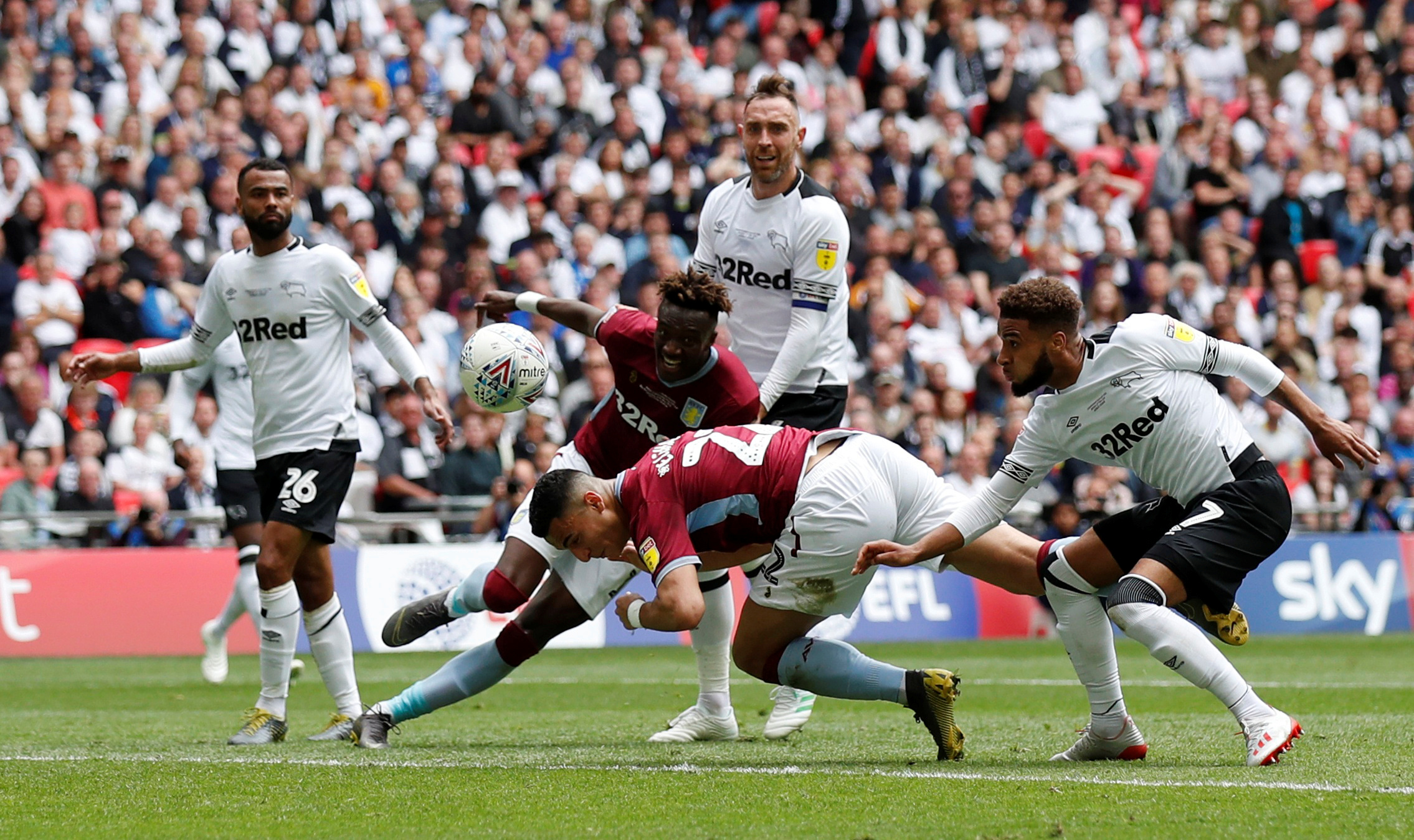 罗卡的直播日程表S3更新 《街头篮球》1月8日版本预告