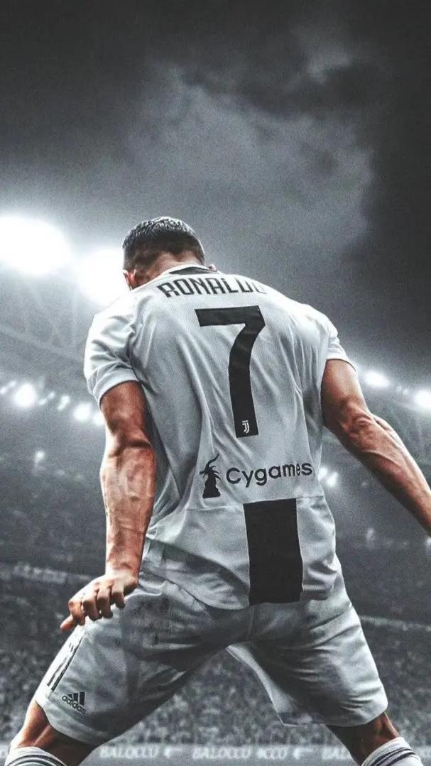 亨利赛后总结：谈阿森纳实力&前景，以及拜仁本场的问题（亨利赛后点评：解析阿森纳实力与前景，点出拜仁此战症结）